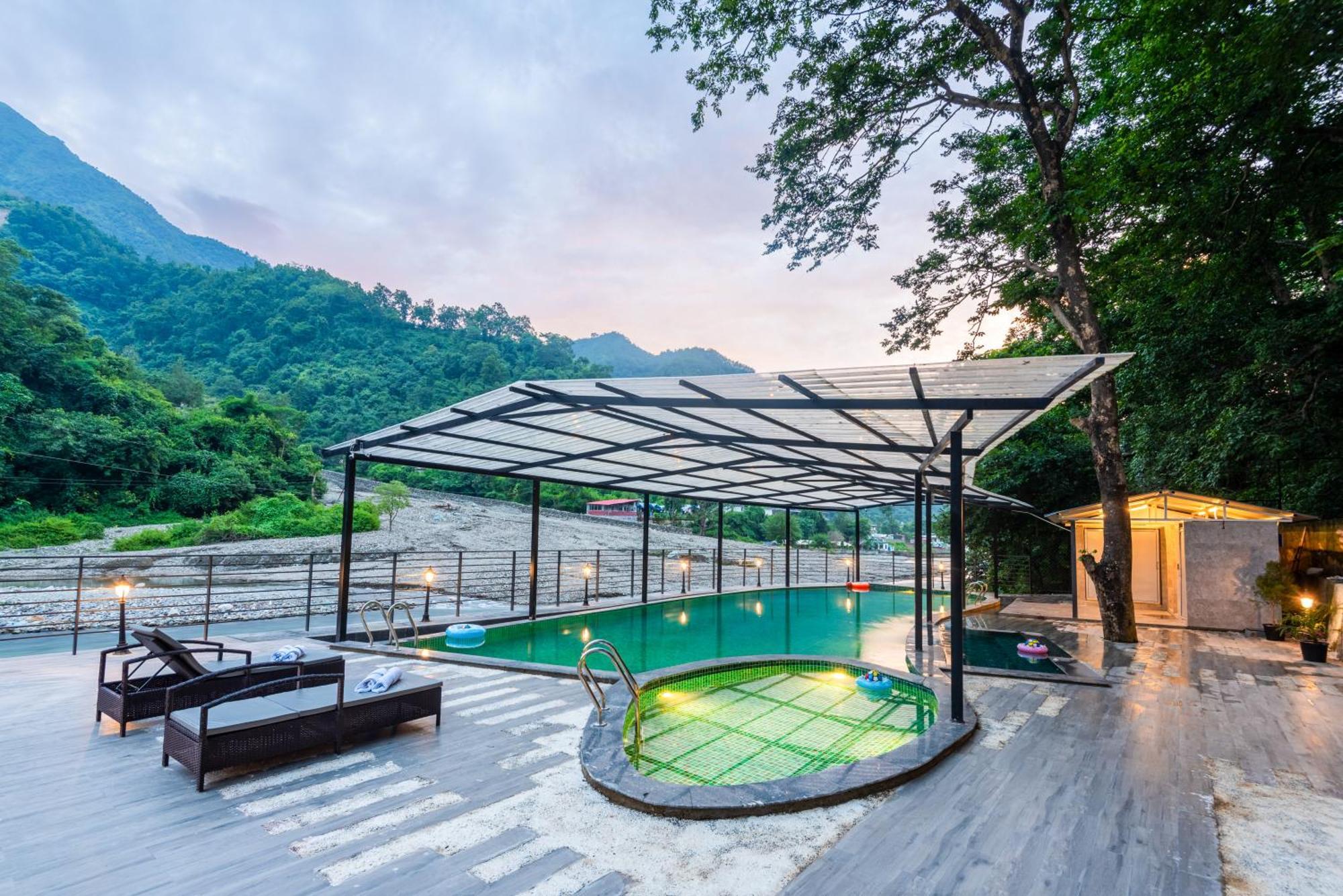 Dls Divine River Resort And Spa, Rishīkesh Exteriör bild